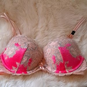 Nwt! Victoria’s Secret Push Up Bra